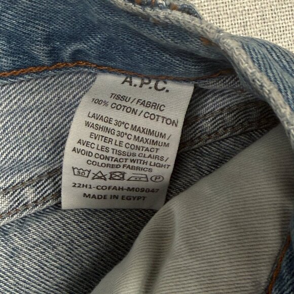 A.P.C. Petit New Standard Jeans Blue Light Wash Cotton Denim Button Fly Size 32 - Picture 11 of 11